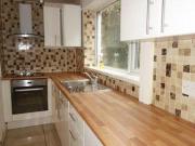 2 Bedrooms Terraced house for rent in Ynyscynon Road,...