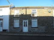 2 Bedrooms Terraced house for rent in Ynyslwyd Street,...