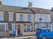 2 Bedrooms Terraced house for sale in Burley Road,...