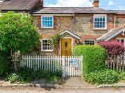 2 Bedrooms Terraced house for sale in Church Road, Penn,...