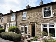 2 Bedrooms Terraced house for sale in Dill Hall Lane,...