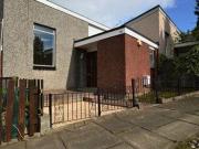 2 Bedrooms Terraced house for sale in Findhorn Place,...