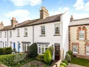 2 Bedrooms Terraced house for sale in Flanchford Road,...