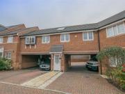 2 Bedrooms Terraced house for sale in Gatekeepers Way,...