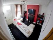 2 Bedrooms Terraced house for sale in Glebe Avenue,...