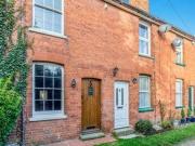 2 Bedrooms Terraced house for sale in Horsham Lane,...