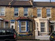 2 Bedrooms Terraced house for sale in Jeyes Road,...
