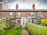 2 Bedrooms Terraced house for sale in Knutsford View,...
