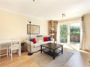 2 Bedrooms Terraced house for sale in Linnet Mews,...