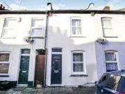2 Bedrooms Terraced house for sale in North Street,...