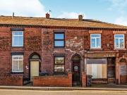 2 Bedrooms Terraced house for sale in Oldham Road, Shaw,...
