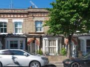 2 Bedrooms Terraced house for sale in Redmore Road,...
