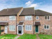 2 Bedrooms Terraced house for sale in Sandown Court,...