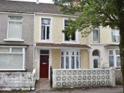 2 Bedrooms Terraced house for sale in St. Helens Avenue,...