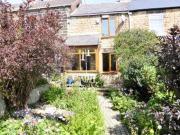 2 Bedrooms Terraced house for sale in The Square,...