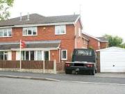 2 Bedrooms Town house for rent in Creswell Avenue,...