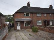 2 Bedrooms Town house for rent in Hempstalls Lane,...