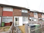 2 Bedrooms Town house for rent in Manor Farm Drive,...