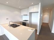 2 Beds 2 Baths + 1 Car Space apartment with 2 Balcony...
