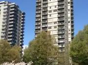 2 beds beautifully renovated with in suite laundry