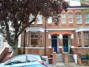 2 Beds for family or sharers, Dennington Park Road
