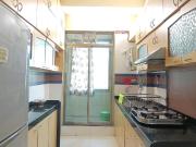 2 BHK Apartment in Ghatkopar West for resale Central...