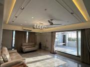2 BHK Apartment in Ghatkopar West for resale Central...
