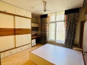 2 BHK Apartment in Hiranandani Estate for rent Thane....