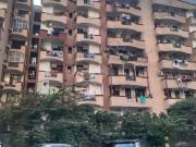 2 BHK Apartment in Mahagunpuram for resale NH24...