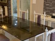 2 BHK Apartment in Park Street Area for rent Kolkata....