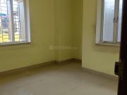 2 BHK Apartment in Picnic Garden for rent Kolkata. The...