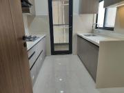 2 BHK Apartment in Santacruz West for resale Mumbai...