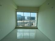 2 BHK Apartment in Seawoods for resale Palm Beach Road...