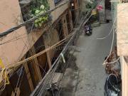 2 BHK Apartment in Shahdara for resale North East Delhi....