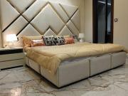 2 BHK Apartment in Vaishno Devi Circle for rent...