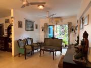 2 BHK Apartment in Vile Parle West for resale Mumbai...