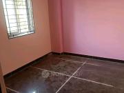 2 BHK Flat In Sri Pandari, Moolakadai for Lease In No,...