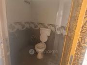 2 BHK Flat In Standalone Building for Lease In Hebbal