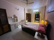 2 BHK Flat In Standalone Building for Rent In Laxmi Nagar