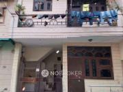 2 BHK Flat In Standalone Building for Rent In Sector 15