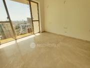 2 BHK Flat In Transcon Triumph For Sale In Andheri West
