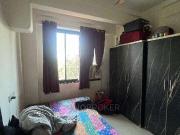 2 BHK Flat In Versova Skylark Towers For Sale In Andheri...