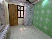 2 BHK Independent Builder Floor in Uttam Nagar for rent...