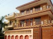 2 BHK Independent House in Sector 14 for rent Gurgaon....