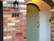 2 BR, 1.5 BA Apartment 304 Woodbridge Drive, Unit 304,...