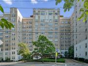 2 BR, 1.5 BA Apartment 3955 Bigelow Blvd Unit Royal York...