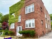 2 BR, 1 BA Apartment 1331 West 65th St, Cleveland, OH 44102