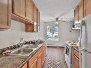 2 BR, 1 BA Apartment 2044 Oakdale Avenue Unit 100, Saint...