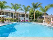 2 BR, 1 BA Apartment 250 Bonita Glen Drive Unit 2 beds,...