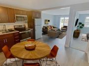 2 BR, 1 BA Apartment 45 New Rochester Rd 5 Unit 02,...